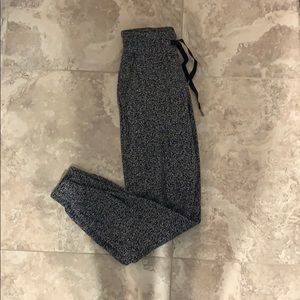 Lululemon joggers